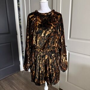 NWT Isabel Marant Velvet and Silk Leopard Print Long Sleeve Mini Dress Size 38